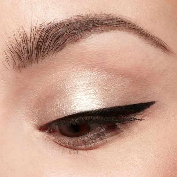 Stila Shimmer and Glow Liquid Eyeshadow - Kitten - Picture 4 of 5